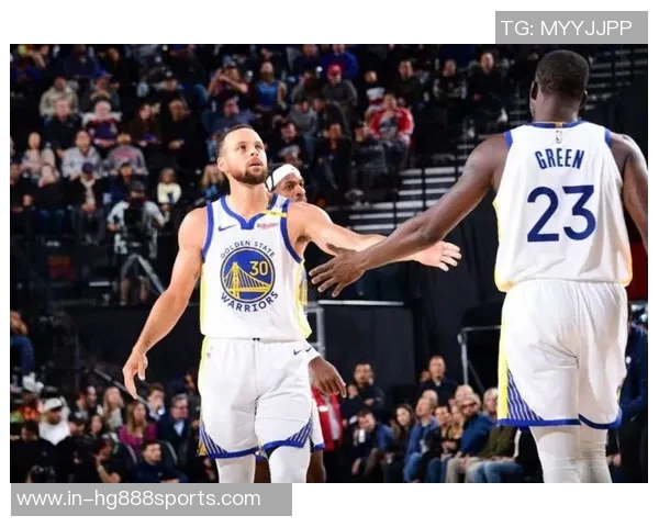 勇士锁定季后赛目标湖人胜利让勇士落后15个胜场 勇士锁定季后赛目标湖人胜利让勇士落后15个胜场